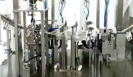 HQ-ZGS108 Машина для наполнения и укупорки предварительно наполненных шприцев